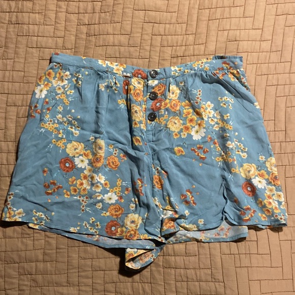 O’Neill Pearla shorts XL - Picture 1 of 4